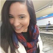 Profesional con certificaciones IELTS y TOEFL. Ofrezco clases personalizadas, asistencia con deberes y refuerzo académico.